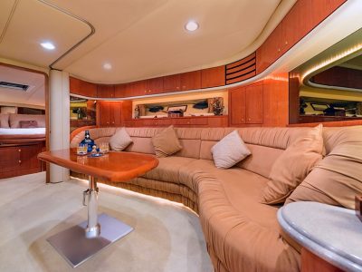 Gallery - Luxury Yacht Saloon